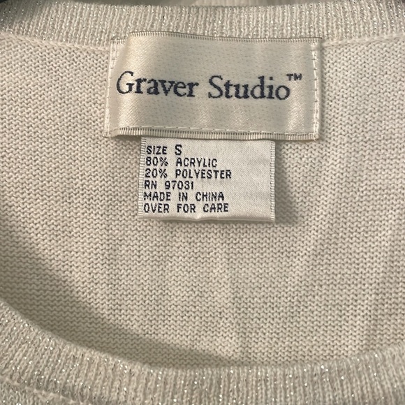 Short sleeve, silver sparkle top - Picture 2 of 3